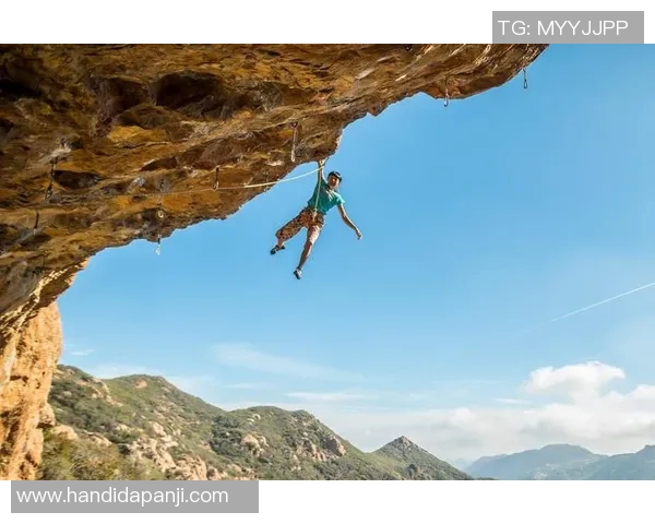 重庆攀岩队的盯防体系与攀岩战术的深度解析与应用探讨